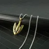 Anime jojos bizarre äventyr halsband kujo jotaro arrow metall hänge kedja choker halsband charm gåvor smycken collares g1206