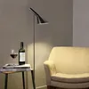 Lampada da tavolo nera minimalista moderna Apparecchi di illuminazione per hotel a pavimento per soggiorno