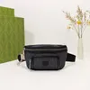 Unisex midja bröstväska mode axelväskor bälte handväska högkvalitativ plånbok läder designer myntväska 682933