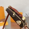 Messenger Bag Women Purse Handbag Rivet Decorate Grain Leather Letter Printing Removable Shoulder Strap Zipper Gold Metal Patchwork