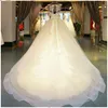 A-lijn halslijn mouwloze jurk trouwjurken met backless kanten applique riem aangepaste vestido de novia