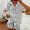 Mignon Cartoon Tie Dye Homewear Mujer Revers Summer Vêtements de nuit Sommeil Tops + Shorts Pijama Fille élégante Belle Vêtements d'extérieur X0526