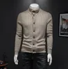 Sweter Cardigan Mężczyźni Casual V-Neck Koszula Jesień Zima Slim Fit Z Długim Rękawem Męskie Swetry Dzianiny Cardigan Pull Homme Top Plus Size M-4XL