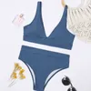 Sexig solid ribbed bikinis mujer hög midja baddräkt kvinnor v nacke baddräkt kvinnlig sport baddräkt stripe Biquini 210621