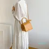 Sac à bandoulière simple design de mode, petit sac carré coréen pour femmes, sacs inclinés en PU
