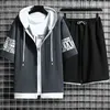 Männer Sets mit Kapuze Reißverschluss Kurzarm Tops + Elastische Taille Hose Männer Kleidung 2 Stück Set Koreanische Streetwear Jogging Trainingsanzug 210714