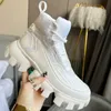 デザイナースニーカーCloudBust Thunder Sneakersプラットフォームの靴男性女性の靴のハイオペラレースアップカジュアル靴ホワイトブラックレザーメッシュトリラー35-46