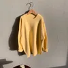 明るい黄色のラウンドネックセーターピュアカラープルオーバー女性の柔らかい暖かい緩いアウタートップ210922