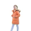 Moda niños invierno abajo chaqueta niña abrigos cálidos ropa niños niños espesar parka cuello de piel grande con capucha abrigos largos ropa exterior h0909