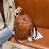 Retro Luxury Leather Tote Back Pack per le donne 2020 Nuove tasche multiple Travel Girl Backbag Antifurto High End Ladies Packbag Q0528