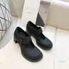 2021 pelle bambola testa grande scarpe singole college pelle verniciata opaca stile retro vestiti e gonne Mary Jane 365