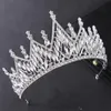 2022 Gelin Düğün Headpieces Gümüş Altın Tatlı 15 Kız Giymek Tiara 15 * 8 cm Kristaller Rhinestones Lady Pageant Taç Doğum Günü Noel Cadılar Bayramı Lüks