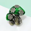 Épingles, broches CINDY XIANG Champignon Émail Pins Broche Plante Mignonne Légume Strass Sac Épinglette Manteau Accessoires Amis Cadeaux