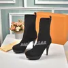 Klassische Lederdesignerin dicker Locked Desert Martin Stiefel Herbst und Winter High-Top Mode-Stretch Socken Stiefel Frauenschuhe