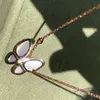 S925 Silver Top Quality Butterfly Flower Pendant Halsband i 18K Rose Gold för Kvinnor Bröllopsgåva Smycken Gratis Frakt Web079