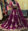 Sexy indien arabe robes de mariée rouge avec dentelle d'or 2021 deux pièces robe de mariée musulmane avec demi-manche bleu royal Dubaï pays mariée