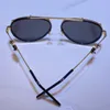 Zonnebril Voor Mannen en Vrouwen Zomer stijl 2232 Anti-Ultraviolet Retro Plaat Ovale frameloze mode Brillen Willekeurige Doos