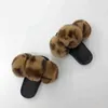 NXY Tofflor Partihandel Custom Hot Fashion Fur Slide Slipper Soft Outdoor Indoor Luxury Summer Fur Slides Barn Slipper 220124