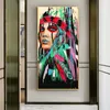Nowoczesny wystrój domu na płótnie malarstwo pióro wojownik afrykańska kobieta Wall art Zdjęcia dla salonu streszczenie plakaty i wydruki