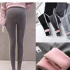 Maternidade Bottoms Veludo Lã Stripe Calças Para Mulheres Grávidas Morno Inverno Leggings Roupas Espessas Gravidez Calças Calças Roupas