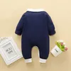 Yeni Moda Yenidoğan Yürüyor Bebek Bebek Erkek Romper Uzun Kollu Tulum Tulum Tulum Küçük Boy Kıyafetler Siyah Giysiler 210309