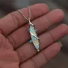 Pendentif Colliers Vintage Femelle Blanc Opal Collier De Mariage Rose Or Argent Couleur Pour Femmes Mignon Cristal Feuille Chaîne