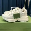 Designer rhyton skor mångfärgade sneakers män kvinnor casual tränare vintage chaussures plattform sneaker jordgubbe mus munsko med låda 35-44