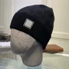 2021 Luksusowy projektant dzianin wiadro kapelusz czapki czapka czapka narciarnia maska ​​snapback męska męskie czapki zimowe unisex kaszmirowe litery kaszteczne