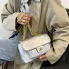 ショッピングバッグ2021小さなキルティングデザイナークロスボディショルダーバッグ女性の高級ファッション女性PUレザーチェーンハンドバッグと財布7717 220304
