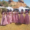 Розовые кружева драпированные платья подружки невесты SCOOP шеи длинные свадьбы гостевая вечеринка платья сатин Африка горничная честь платья