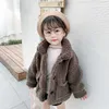 Meninas bebê jaquetas de inverno cordeiros casacos de lã crianças casacos quentes meninos fleece crianças Outerwear meninas soltas casacos overcoat 1-7Y H0909