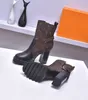 2023 Damen Designer Stiefel Desert Boot Flamingos Love Arrow 100% Echtleder Medal Grob Rutschfeste Winterschuhe Größe EU35-41