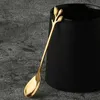 Skedar 1 st Kreativ vintage gaffel mini kunglig stil metall guld snidad kaffe frukt efterrätt kök verktyg tesked