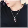 The same kind of men's stainless steel red eye Skull Necklace Alloy does not fade.7983385