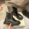 2022 Top Women Boots Bee Classic Skórzany Projektant Gruby Desert Desert Martin White Star Trail Krótki rozmiar butów 35-40 KMKJ00001