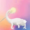 Lampy stołowe Nordyc Designer Jaszczurka Lampa nocna nowoczesna urocza żywica LED Kameleon Kameleon Łóż