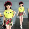 Summer Fashion Bow Pearl T-shirt + Spodnie Kwiatowe Kid Dzieci Odzież Zestaw Odzież Baby Girl Odzież 3-12 Wiek 210615