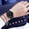 Montres-bracelets simples montres pour femmes noir montre de sport de mode pour les femmes cadran rond bracelet en cuir synthétique polyuréthane hommes montre-bracelet adolescent Relogio Feminino