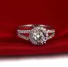 Test positivo 2Ct 8mm D-Color Moissanite Diamond Fantastico anello di fidanzamento in platino 950 per donna