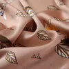 Fashion 2021 Luxury Brand Silk Scarf Kvinnor Sjalar Wraps Print Små Haus Neck Hijabs Foulard Scarves