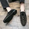 Yeni Rhinestone Desen Flats Oxford Ayakkabı Erkekler Rahat Loafer'lar Resmi Elbise Ayakkabı Sapatos Tenis Masculino