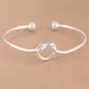 Klassisk kärlek Knot Armband Bangles för kvinnor Elegant Silver Färg Justerbar Hjärta Bangle Everyday Jewelry Pulseras Mujer Q0719