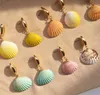 Nuevo Concha hecha a mano Pendientes Pendientes Bohemio Oro Irregular Conchas de concha Pendiente para Mujeres Girl Lady Beach Días de vacaciones Regalo Epacket