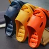 WOTTE EVA Hole Leaking Slipper Bathroom Slides Anti-slip Summer Indoor Home Soft Household Bath Sandals Men 210928