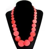 Collier de perles de coquille naturelle populaire exagéré collier tissé à la main femme chaîne de clavicule accessoires vestimentaires