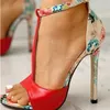 Kvinnlig sommar ny mode sandaler blomma dekoration hög klackade kvinnors stilett mode sexiga kvinnor skor zapatos