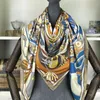 100% Twill Silk Scarf Женщины плед Печать Шаль ECHARPE FULLARD FEMME квадратные женские шарфы Bandanas Bufandas Mujer 130 * 130см Q0828