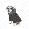 Märke Pet Jacket Bomull Kläder Mode Husdjur Hoodie Coat Dog Apparel Outdoor Schnauzer Bulldog Dogs Jackor