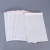 50pcs nouveau papier kraft blanc enveloppes à bulles sacs mailers enveloppe à bulles rembourrée sac d'expédition en mousse imperméable 8 tailles Y2003924120