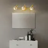 Lampade da parete post moderne in ottone Lusso 2/3 teste K9 Apparecchio di illuminazione in cristallo AC90-260V Nordic Creativo Camera da letto Luce per specchio da bagno